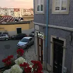 Madragoa - *