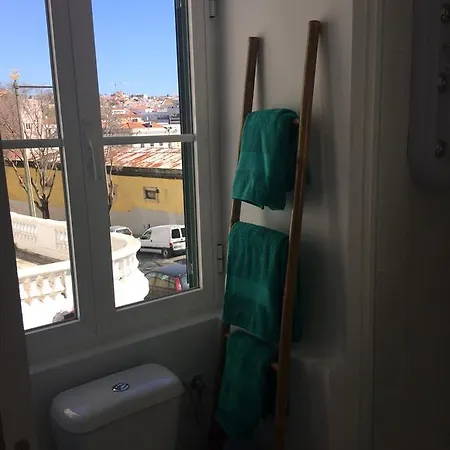 Madragoa - Apartment Lisbon